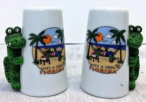 Agitadores de sal y pimienta Life's a Croc Florida con cocodrilo de HZ 1993 - Imagen 1 de 6