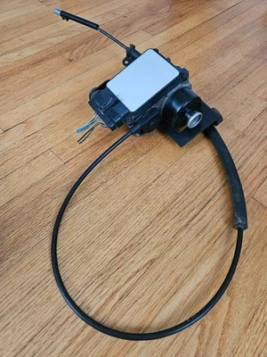 1997 - 1998 FORD F150 EXPEDITION CRUISE CONTROL SERVO MODULE OEM F75F-9C735-AA - Image 1 of 4