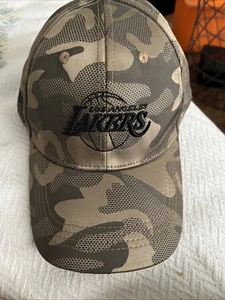 LA Lakers Pechanga Resort Casino Hat Cap Snap Back Adult OS Gold Camo Poly NBA - Picture 1 of 7