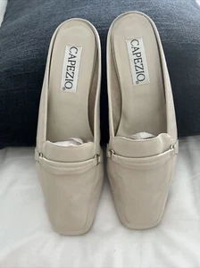 Capezio Jenna Style 122094 Women's Slip On Mule/ Loafers Cream 8M Pre Owned - Picture 1 of 10