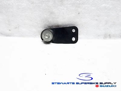 2007 - 2008 SUZUKI GSXR1000 OEM SILENCIADOR DE ESCAPE CABIDE CÂMARA SUPORTE 41G PARAFUSO - Imagem 1 de 4