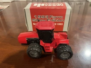 1/64 Case IH 9260 4WD Tractor, 1993 Farm Show Edition, ERTL 231MA - Picture 1 of 1
