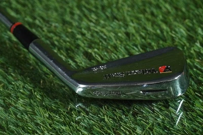 WILSON STAFF FG-51 TOUR BLADE 1 IRON DYNAMIC GOLD S300 STIFF FLEX RH ~ VINTAGE!! - Image 1 of 4