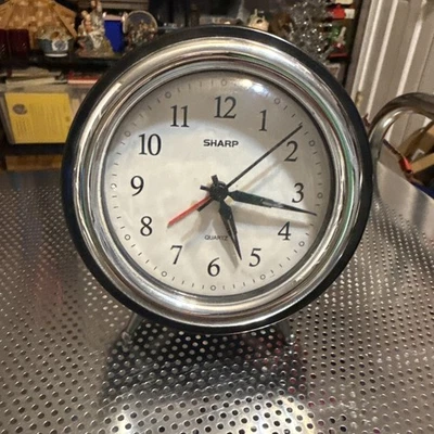 Sharp Quartz Analog Arch Alarm Clock Black, Battery-Operated, Travel Clock - Image 1 of 4