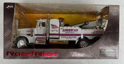 Jada Road Rigz 1/32  Peterbilt American Towing Co. - Image 1 of 4