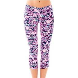 Lilly Pulitzer Luxletic Cropped Leggings in Lobstah Roll Size X-Small - Picture 1 of 8