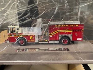 Fire Replicas FR027-8 Seagrave Attacker HD FDNY Squad 8 Staten Island 1:50 - Imagen 1 de 4