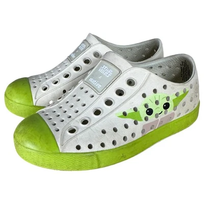 Zapatos sin cordones Native Star Wars Yoda para agua niño pequeño talla 7 C7  Foto 1 de 4