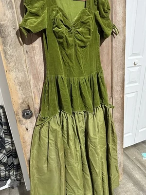 Vintage 40s Handmade Green Velvet Satin Gown Bows Small? Check Measurements - Image 1 of 4