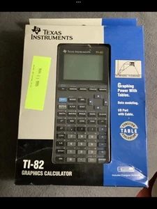 New Vintage 1993 Texas Instruments TI-82 Graphing Calculator - Picture 1 of 3