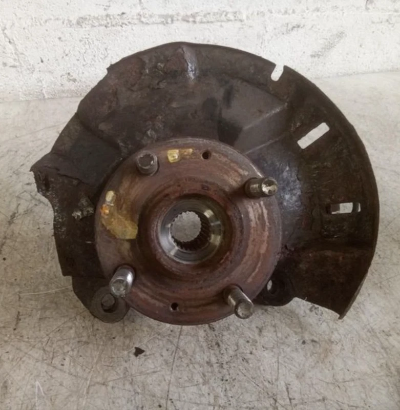 Conjunto de nudillo husillo pasajero delantero derecho Kia Rio 2012-2017 fabricante original Foto 1 de 4