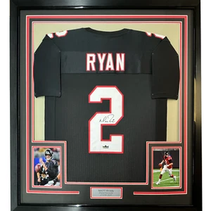 Framed Facsimile Autographed Matt Ryan 35x39 Atlanta Black Retro Reprint Jersey - Picture 1 of 2