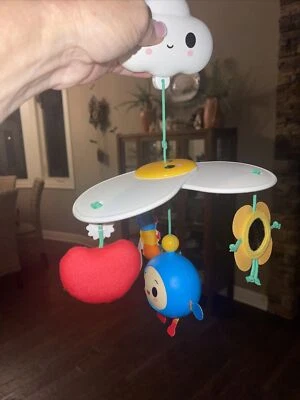 Коляска прогулочная веселая цветущая Fisher Price игрушка с зажимом Happy World развивающая детская E - Изображение 1 из 4