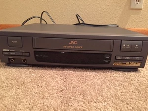 JVC HI-SPEC DRIVE Model: HR-J21OU VHS VCR! POWERS ON BUT EATS TAPES! - Picture 1 of 6