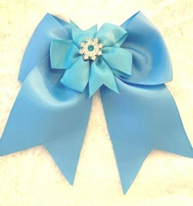 Hermoso lazo de pelo inspirado en estilo Cheer de diamantes de imitación para niñas. - Imagen 1 de 3