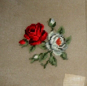Kit de punta de aguja preelaborada rosa floral pequeña de colección de Paragon - Imagen 1 de 2