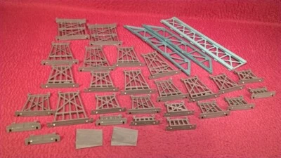 HO MODEL POWER #99 OVER/UNDER GRADUATED TRESTLE 10-INCH BRIDGE W/O  BOX - Image 1 of 4