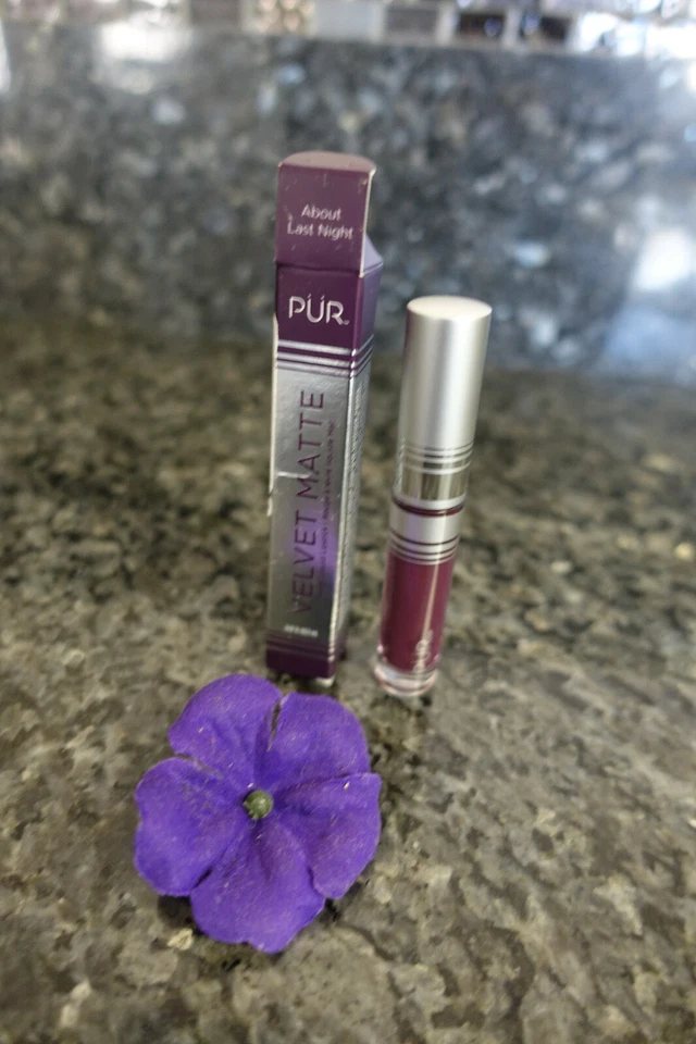 Pur velvet matte matte liquid lipstick new in box 0.07oz select your shade - Image 1 of 1