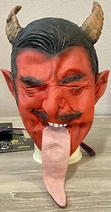 Spirit Halloween Latex Light Up Tongue Devil / Demon mask. New with Tags. - Picture 1 of 13