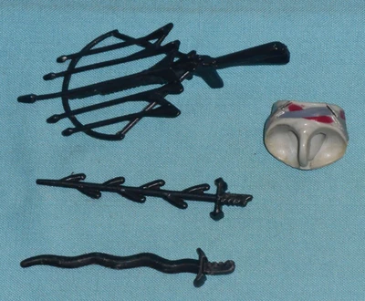 vintage G.I. GI JOE gijoe NIGHT CREEPER WAIST body part + weapons lot crossbow - Image 1 of 2
