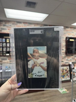 Topps  1974 - SGC 6 Henry Aaron #24 - Image 1 of 2