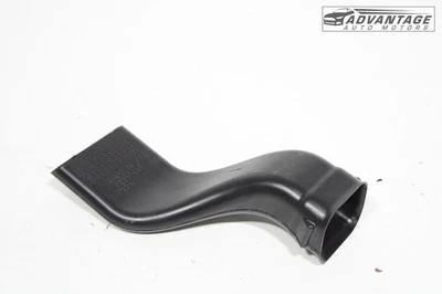 2019-2025 CHEVROLET BLAZER FLOOR RIGHT SIDE REARWARD AIR OUTLET DUCT ADAPTER OEM - Image 1 of 4