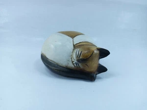 Vintage Carved Wooden Sleeping Striped Kitty Cat - Picture 1 of 4