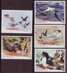 NUEVA ZELANDA 2014 AVES MARINAS EN PELIGRO DE EXTINCIÓN JUEGO DE 5 FINAS USADAS - Imagen 1 de 1