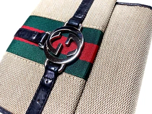 CARTERA GUCCI VINTAGE GG EMBLEMA WEB CHERIE COLOR ITALIANO LONA CUERO ITALIA - Imagen 1 de 24
