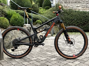 Santa Cruz Hightower CC XL SRAM XX 1 HOPE V4 custom Aufbau NP 10.000€ - Bild 1 von 8