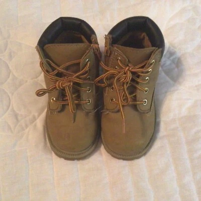 Smart fit, 棕褐色, 男孩 尺码 7.5 靴子 — 第 1/4 张图片