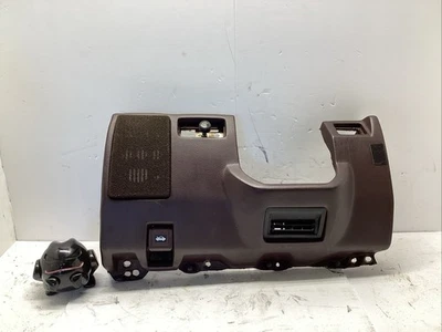 Panel inferior izquierdo de la rodilla para Toyota Cressida 85-88 moldura debajo del tablero #D3-1 Foto 1 de 4