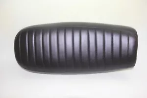 1979-1980 Honda CB650 low profile cafe racer motorcycle seat saddle CODE: L3082 - Foto 1 di 9