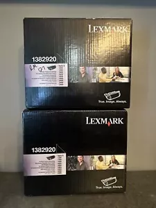 Neu 2er-Set werkseitig versiegelter Artikel, offene Verpackung Original Lexmark 1382920 schwarzer Toner - Bild 1 von 5
