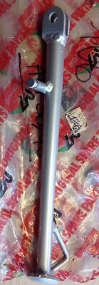 Aprilia Cavalletto laterale Vern.Alluminio Cod.AP8232487 - Immagine 1 di 2
