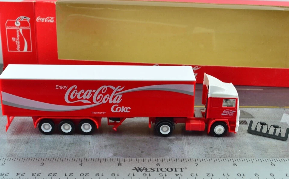 Remolque tractor Albedo Volvo F12 Coca Cola 1:87 HO (HO6588) Foto 1 de 3