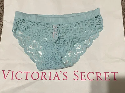 * 维多利亚的秘密。 XS. Body By Victoria。 比基尼。 蕾丝浅蓝色。 看穿。 — 第 1/4 张图片