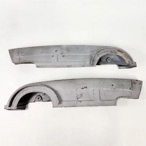 1964 Honda CA77 Dream 305 Type 1 Replacement Chain Cover Guard 2 Pieces - Foto 1 di 8