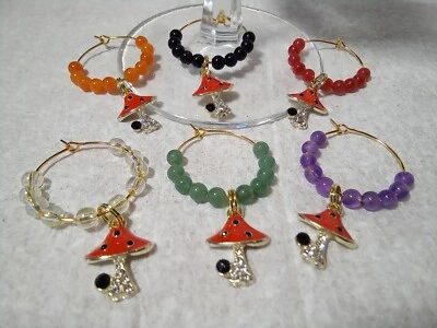 Dijes para copas de vino setas primavera verano marcadores de bebidas hechos a mano 6 piezas. Fiesta Foto 1 de 4