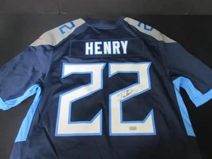 Derrick Henry Signed 22 Jersey Direct COA - Bild 1 von 2