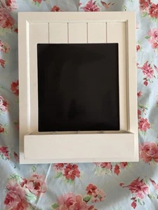 White Wooden Blackboard Shabby Chic Chalkboard Kitchen Memo Storage Hanging - Picture 1 of 5