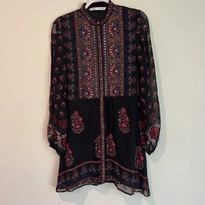 ZARA Boho Hippie Corp bestickt Samtbesatz Minikleid Langarm Blumenmuster - Bild 1 von 13