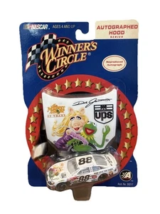 NASCAR DaleJarrett #88 - UPS Muppets Die Cast Race Car (2001 Racing) - Picture 1 of 2