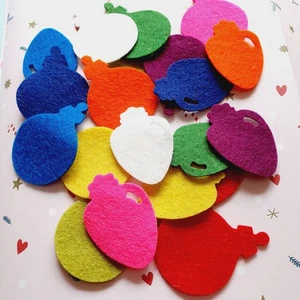 20 X DIE CUT FELT CHRISTMAS BAUBLES - GRAB BAG - 100% WOOL FELT 5CM TALL - Picture 1 of 2
