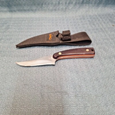 Ocoee River  7" Hunting Knife w/Sheath  (K) - Image 1 of 4