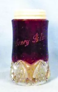 Coney Island Ruby Stained Salt Shaker Button Arches Duncan Miller Mrs R H Kepler - Picture 1 of 8
