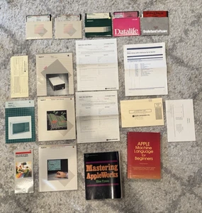 Vintage Apple IIe Original Shipping Documentation & Manuals - Picture 1 of 1