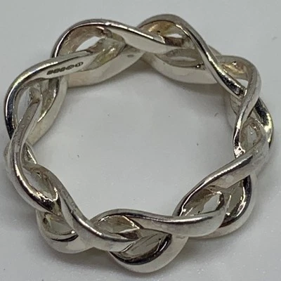 Anillo LINKS OF LONDON Damas Banda L Plata Esterlina 925 Eslabones Infinitos NUEVO PRECIO DE VENTA SUGERIDO POR EL FABRICANTE 225 Foto 1 de 2