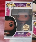 Funko Pop! Disney Ultimate Princess #1162 - Moana (Gold) with Pin