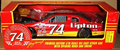 Chevy Monte Carlo 1995 1/8 #74 Racing Champions Johnny Benton, Lipton Tea, Mint - Image 1 of 4